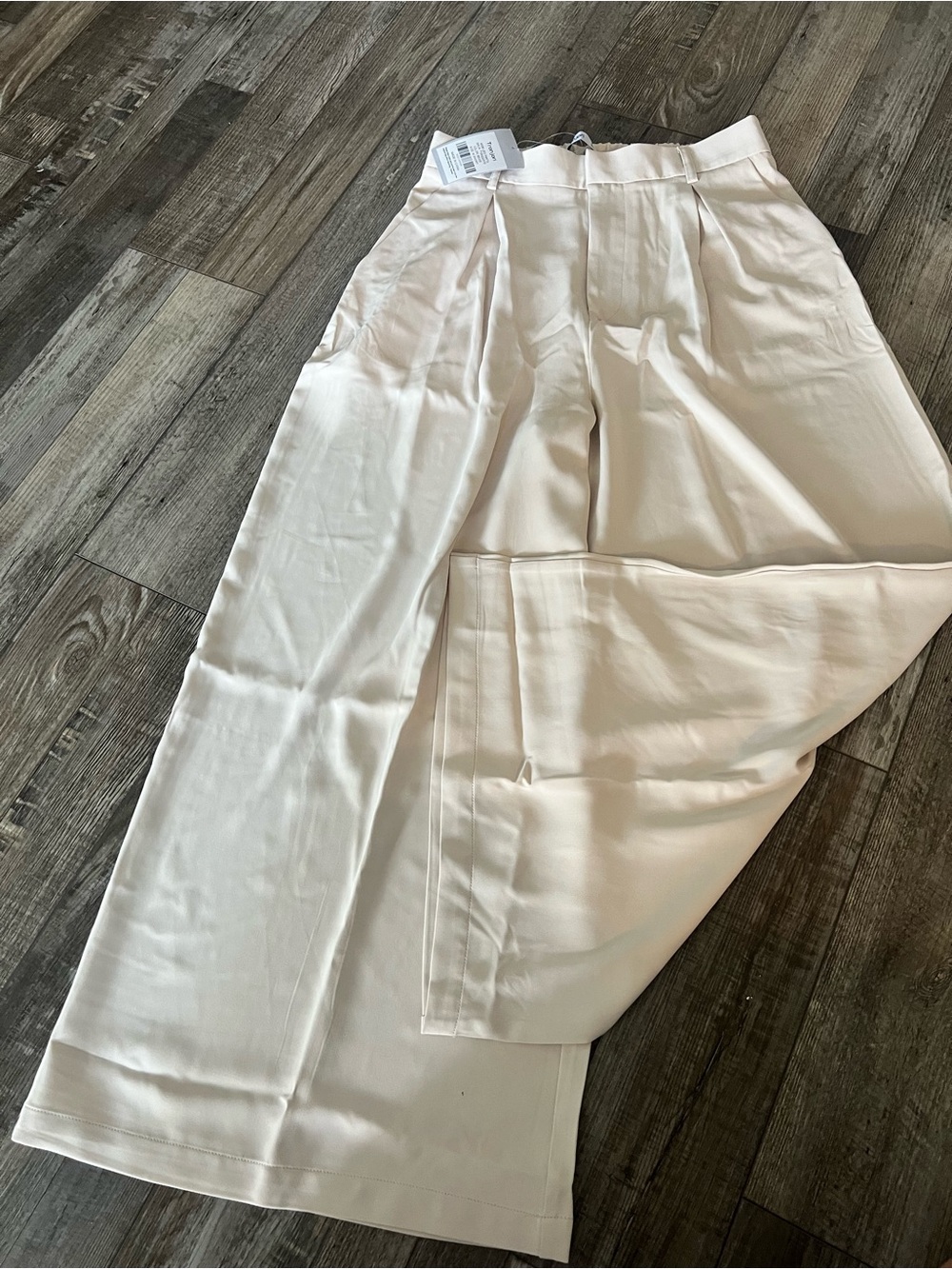 Women’s Cream Pleated Dress Pants — Tailored Comfort